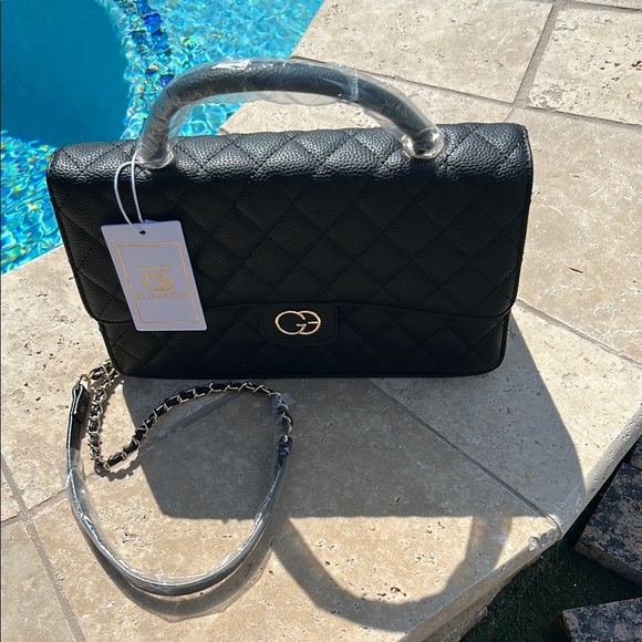 Grave Elizabeth Handbags - Grace Elliott Elegant Black Quilted Shoulder Bag with Metallic Clasp